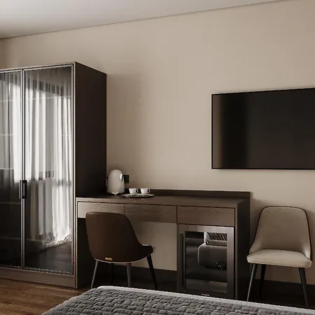 Hotel Elena & Boekovel