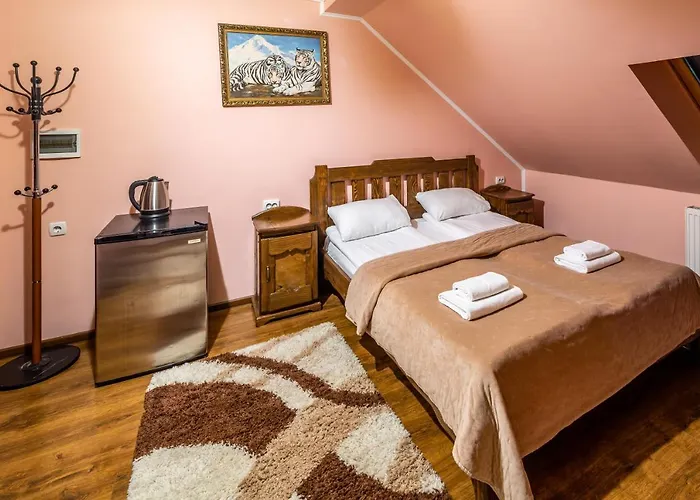 מלון Elena & בוקובל