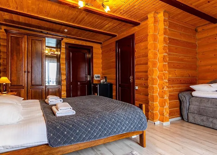 Elena & 2* 布克维