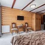 Hotel Elena &