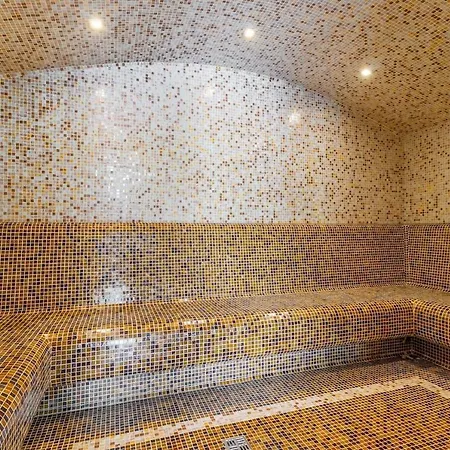 Szálloda Elena & 2*